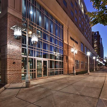 Fluno Center Hotel Madison Exterior photo