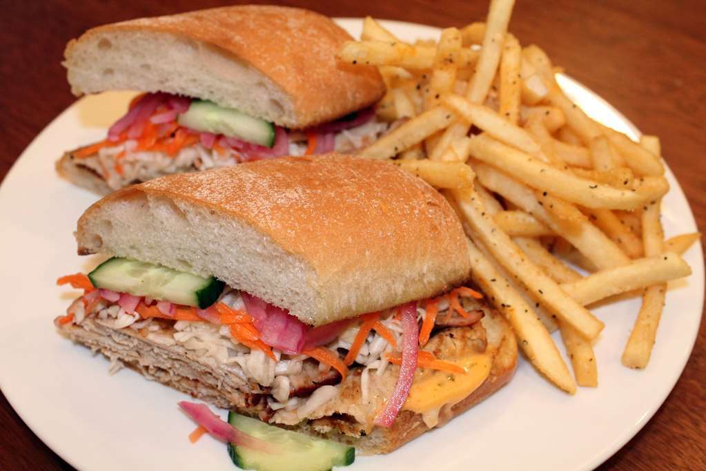 Fluno Center Hotel Madison Restaurant photo